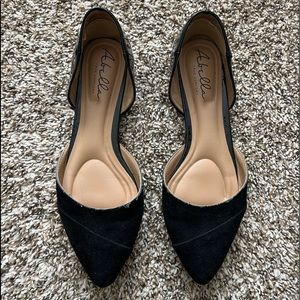 Black Ballet Flats
